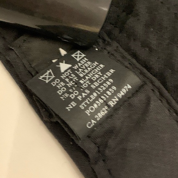 SOLD Stussy Bucket Hat - Picture 5 of 7